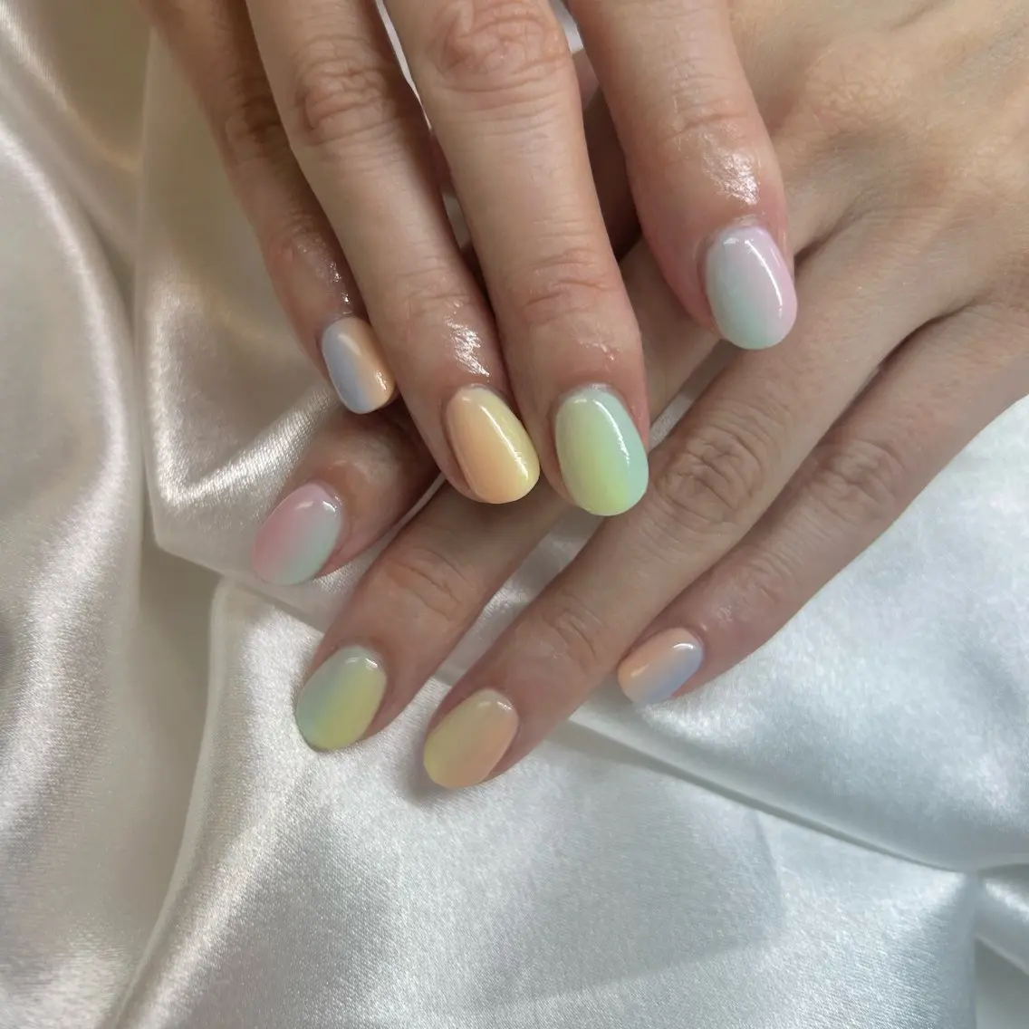 ネイル グラデーション ハンドネイル y’sbeauty 本町店のネイルデザイン