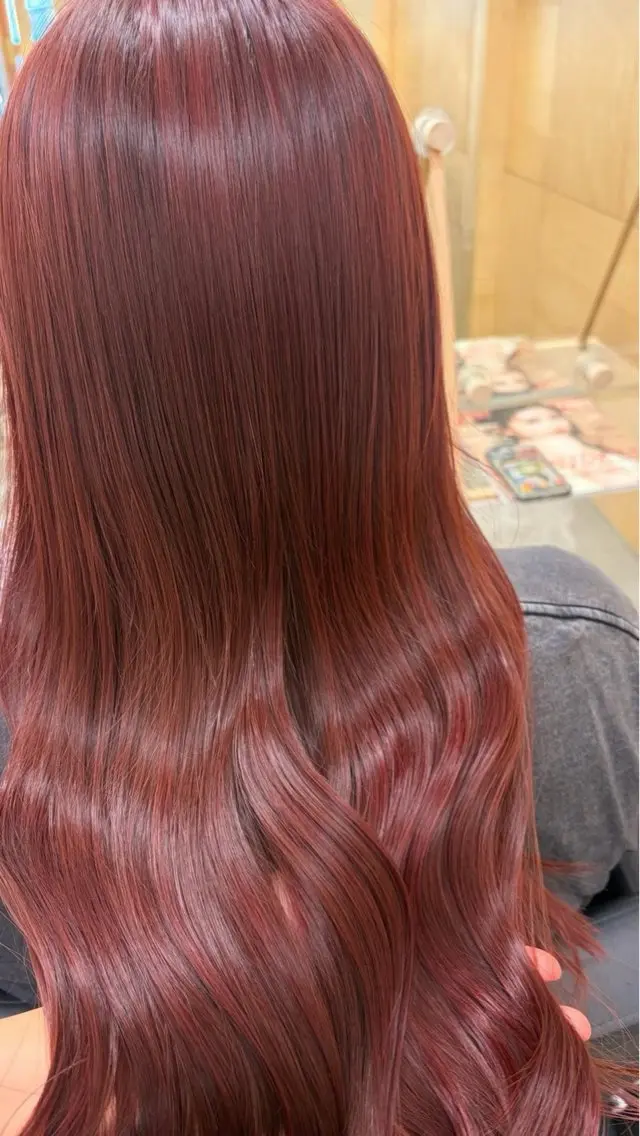 ロング カット ヘアカラー ROBE HAIR /愛里咲のヘアスタイル