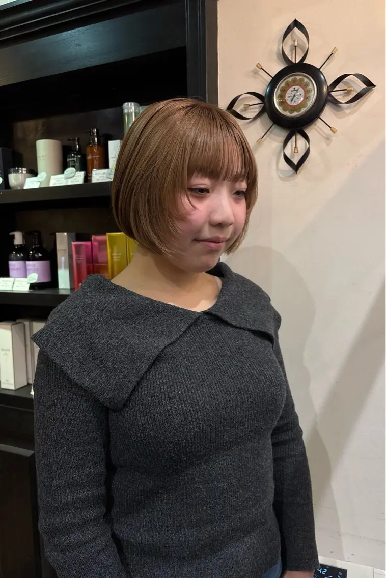 (U30)ショートボブ＋カラー(トリートメント付き)🎀の写真