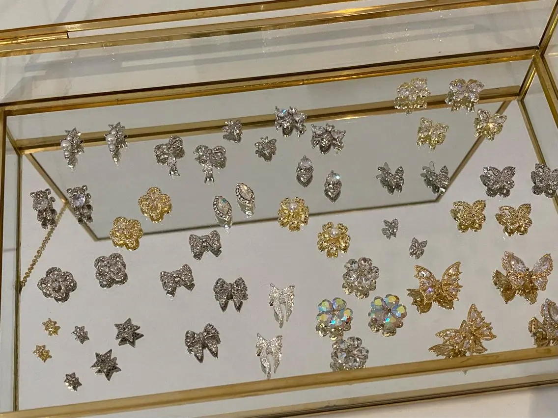 ネイル Lino+ ネイル&よもぎ蒸しのネイルデザイン