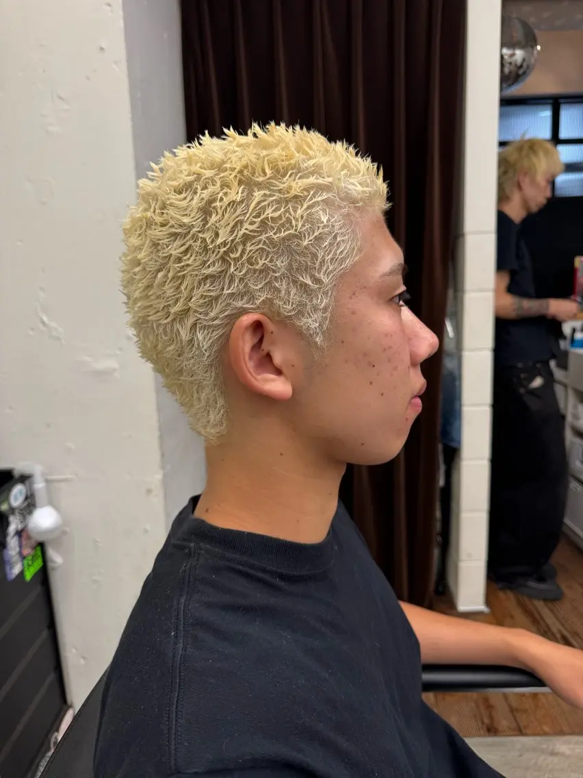 ショート カラー パーマ メンズ メンズパーマ カット ヘアカラー パーマ 💈メンズ特化💈 TASUKUのヘアスタイル