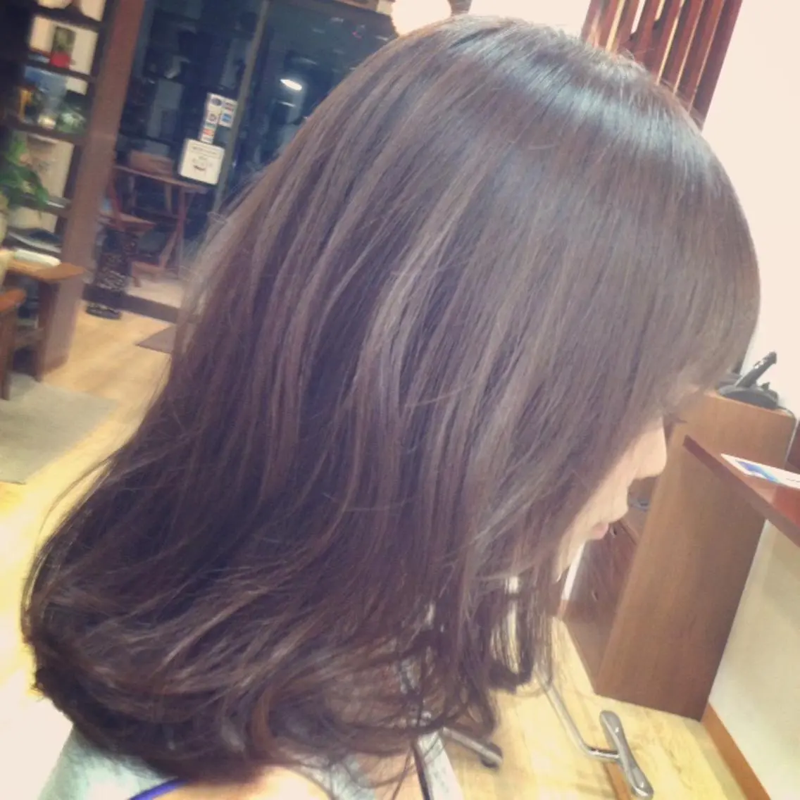 セミロング 菊池 邦之のヘアスタイル