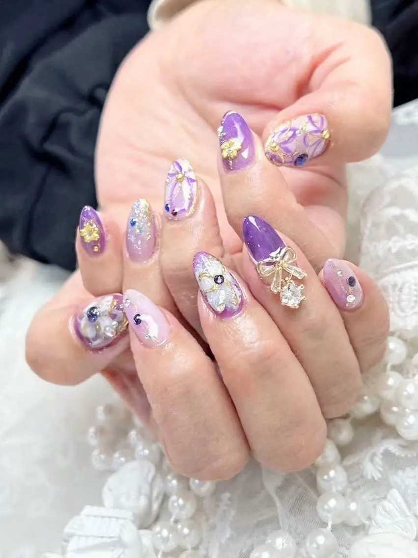 ネイル アートネイル フラワーネイル フットネイル ジェルネイル キラキラネイル Babarla Nailのネイルデザイン