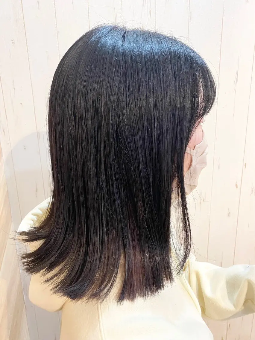 ミディアム カラー インナーカラー 外ハネヘア Lavillage☆ ムラタ　タカノリのヘアスタイル