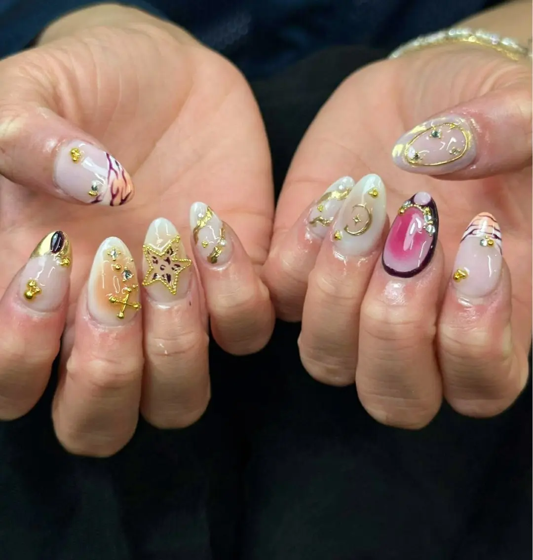ネイル Iconic Nailのネイルデザイン