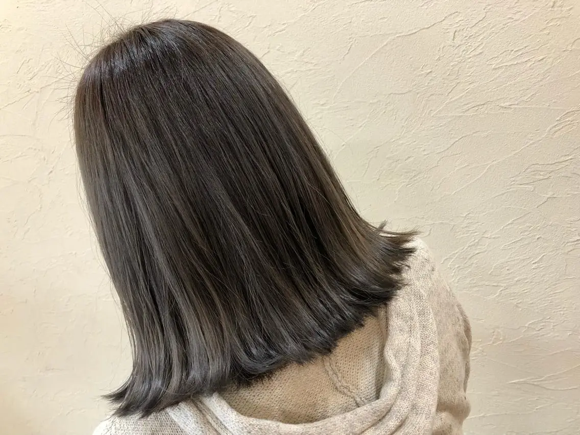 ミディアム カラー カット ヘアカラー トリートメント 美髪・透明感カラー 西川仁弥のヘアスタイル