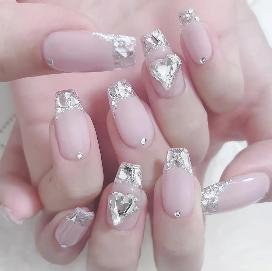 ネイル ロングネイル長さ出し 専門Spade Qのネイルデザイン