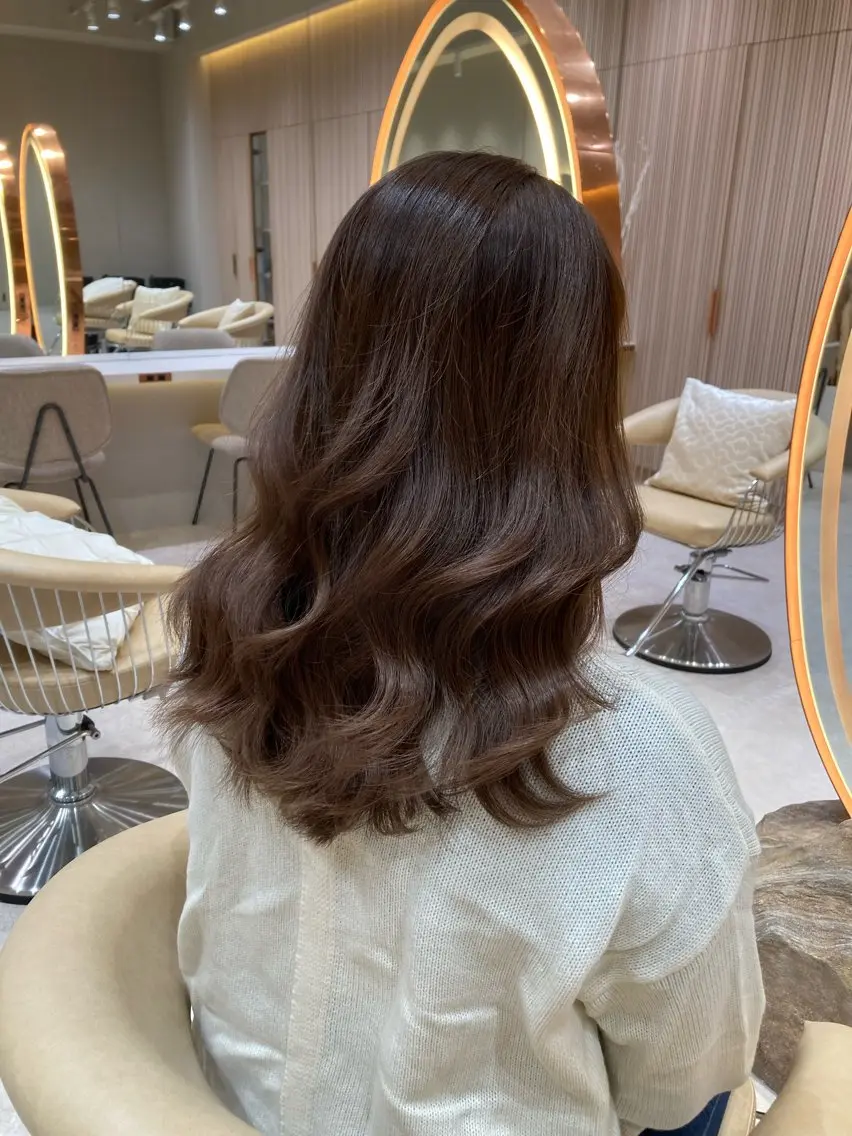 セミロング ヘアカラー トリートメント 🩵縮毛矯正・ボブ 岩原朋也🩵のヘアスタイル