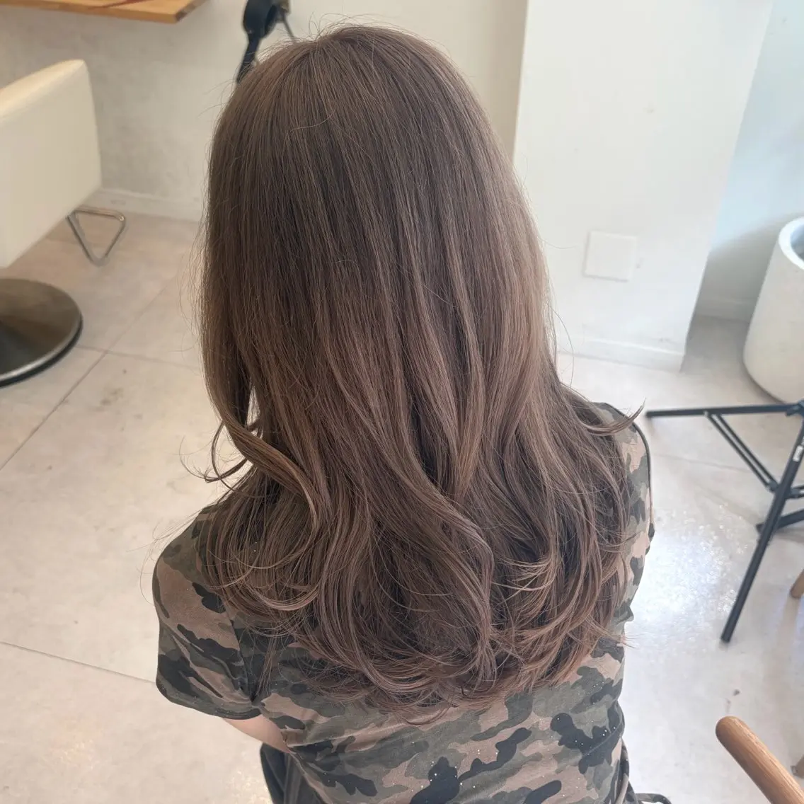カラー nagisa 🎀 ハイトーン 髪質改善のヘアスタイル