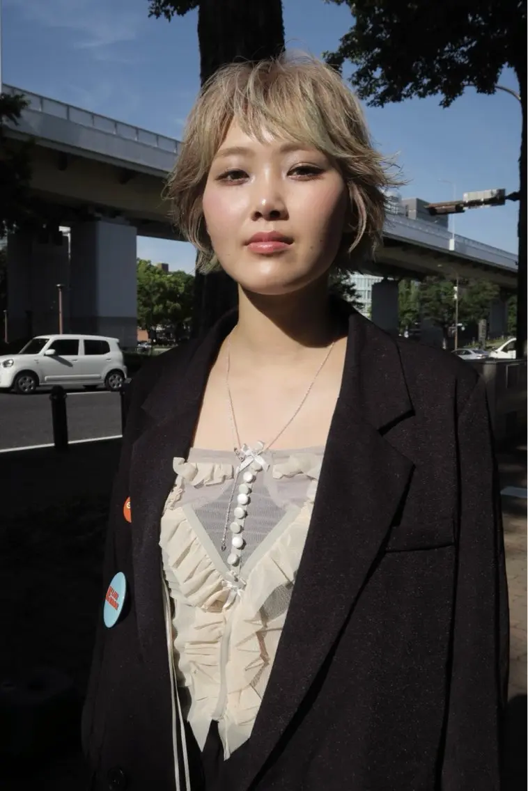 ショート カラー カット ヘアカラー トリートメント マツザキ マナトのヘアスタイル
