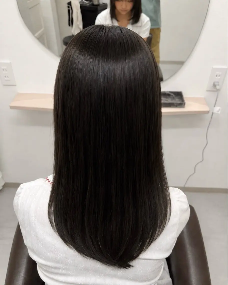 ミディアム カット 縮毛矯正 トリートメント 梅本 淑人のヘアスタイル