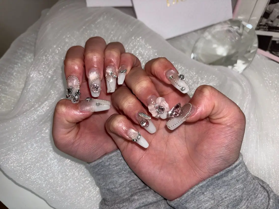 ネイル ハンドネイル Lafeli Nailのネイルデザイン