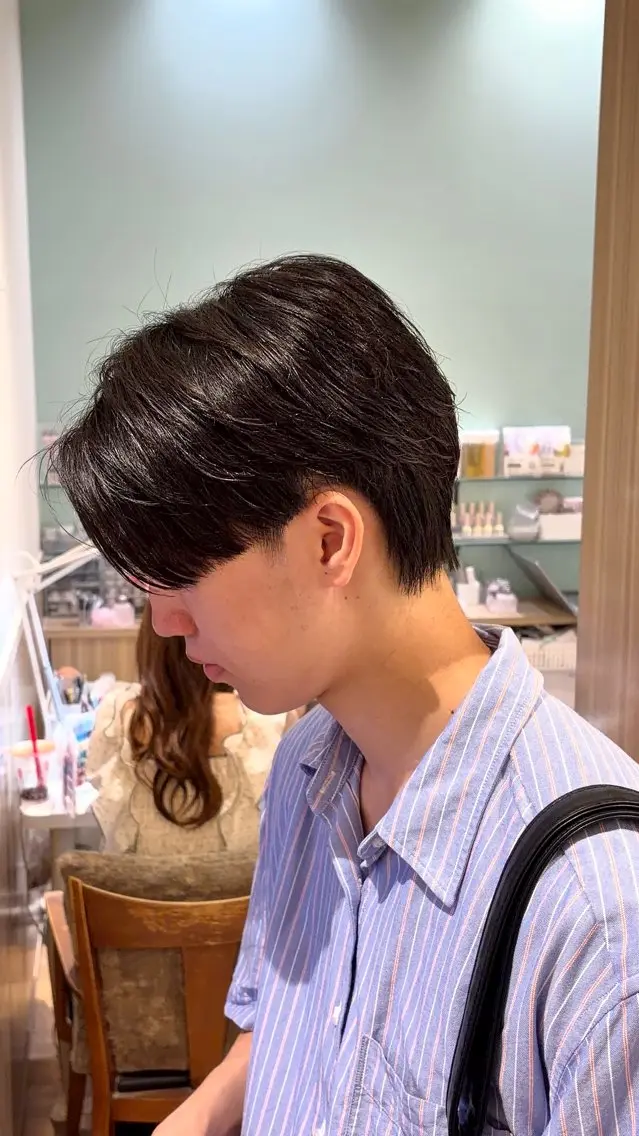 メンズ センターパート カット 小沼 裕太のヘアスタイル
