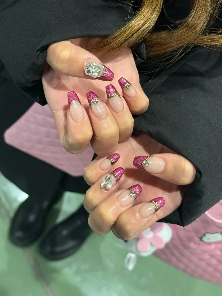 ネイル ハンドネイル 💊大阪/心斎橋 moni🧠のネイルデザイン