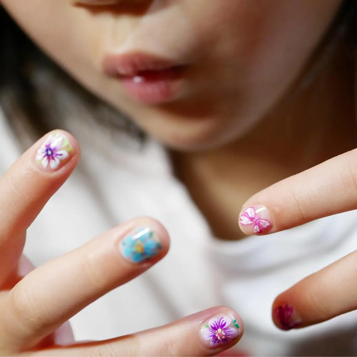 子供ネイル🧒リボン🎀かお花🌸アート【5本】の写真