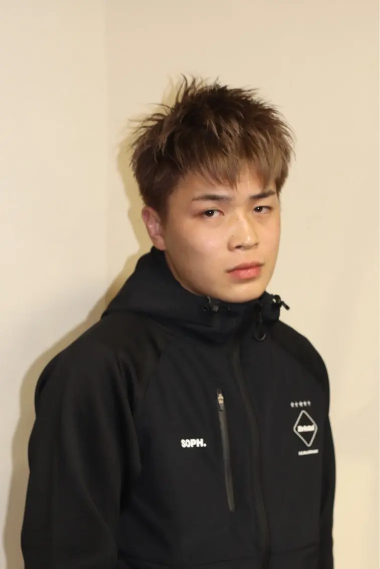 ショート カラー メンズ ダブルカラー ヘアカラー 浅岡 昭汰のヘアスタイル