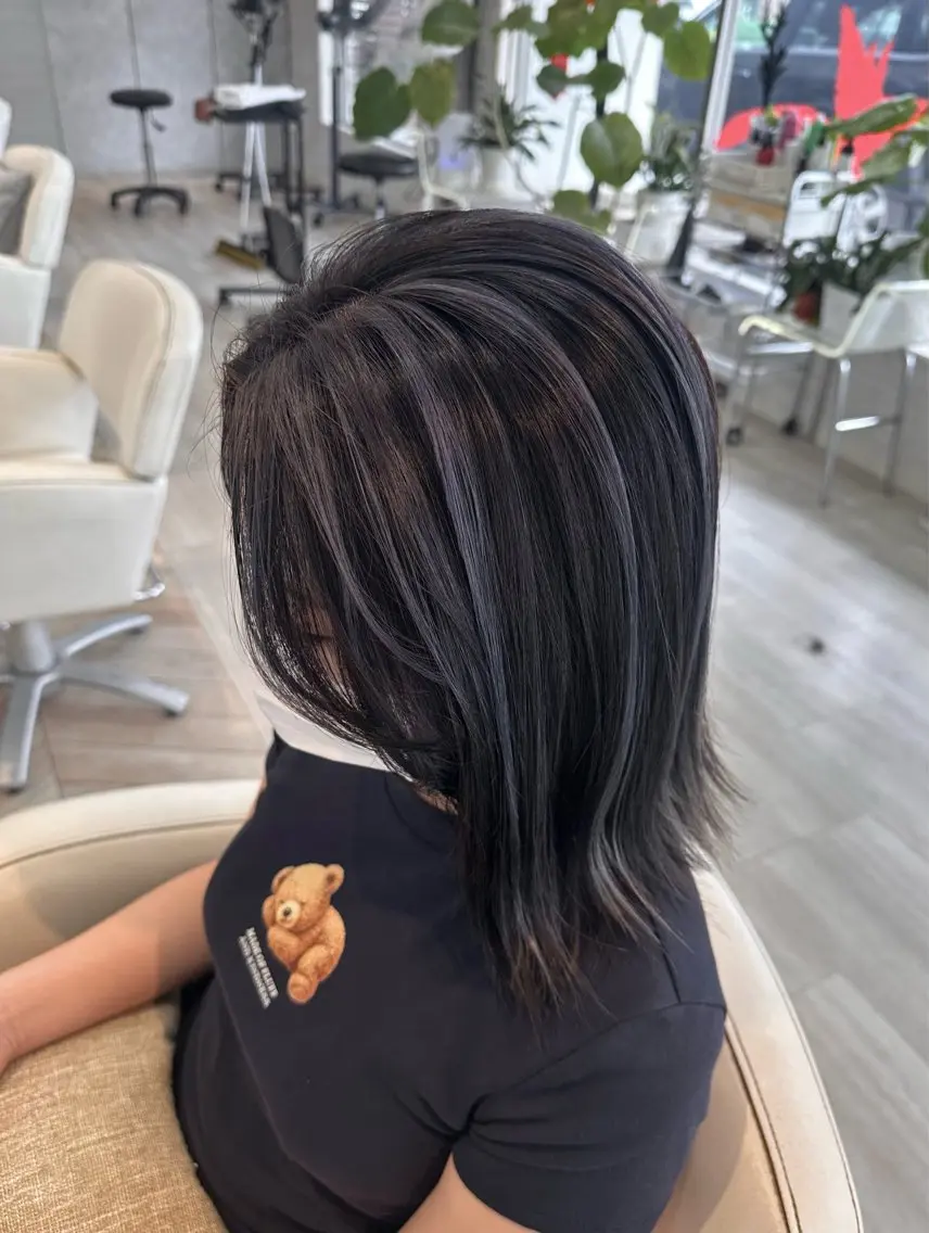 カラー ✂︎ mina✂︎のヘアスタイル