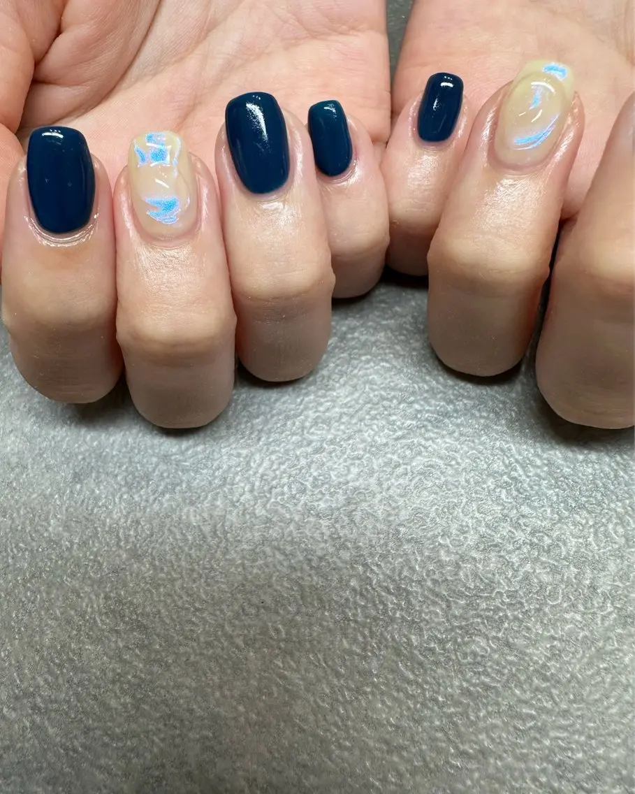 ネイル 氷ネイル・うるうるネイル ハンドネイル フットネイル kiii.__ ✴︎*のネイルデザイン