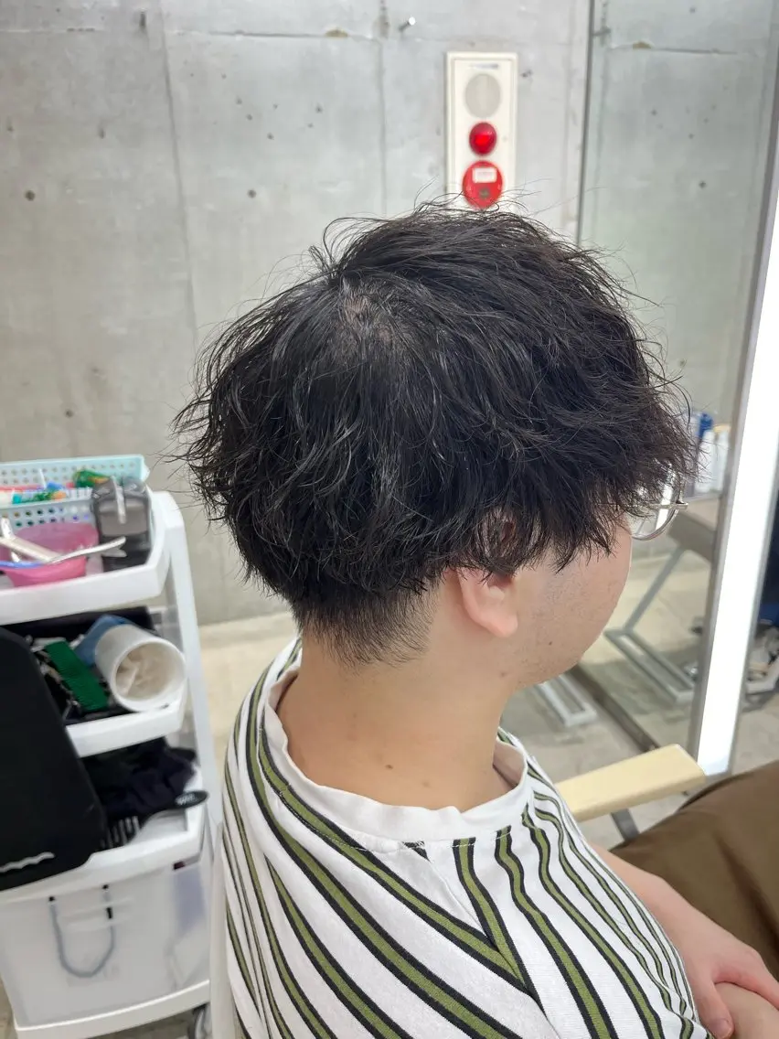 パーマ メンズ メンズパーマ ツイストスパイラルパーマ スパイラルパーマ 【毎朝セット3分】 メンズパーマ　真人のヘアスタイル