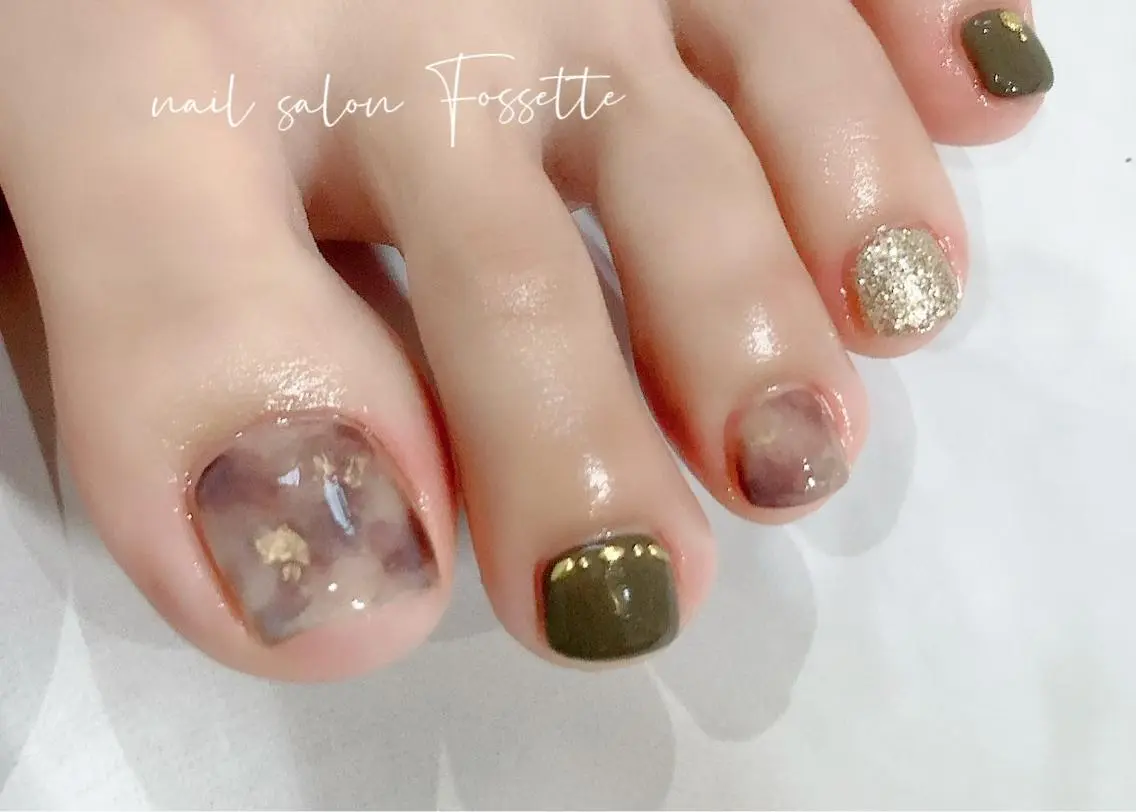 ネイル アートネイル べっ甲ネイル フットネイル ジェルネイル フットネイル nailsalon Fossetteのネイルデザイン