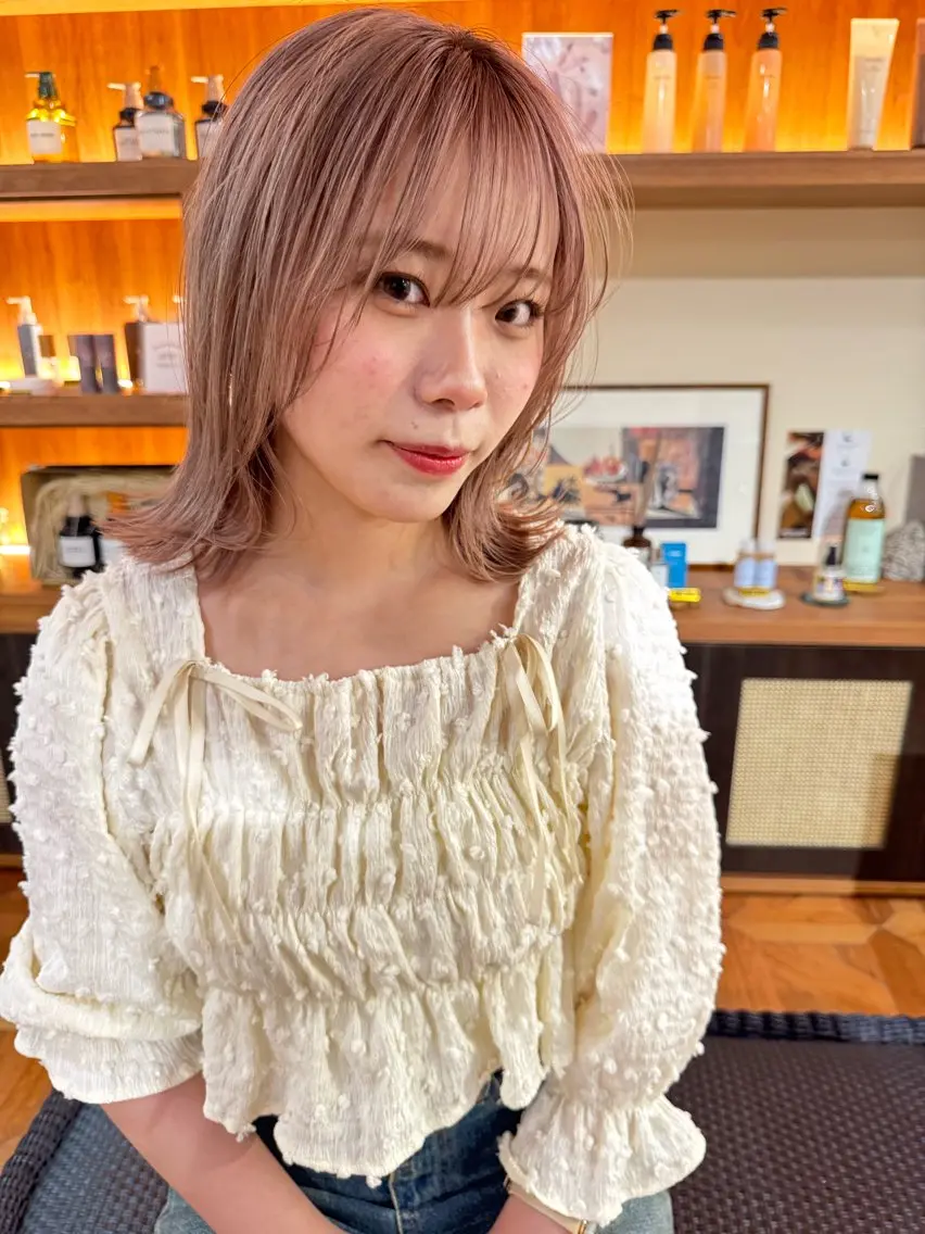 ダブルカラー（ブリーチオンカラー、ブリーチリタッチオンカラーどちらでもご案内可能です!）の写真