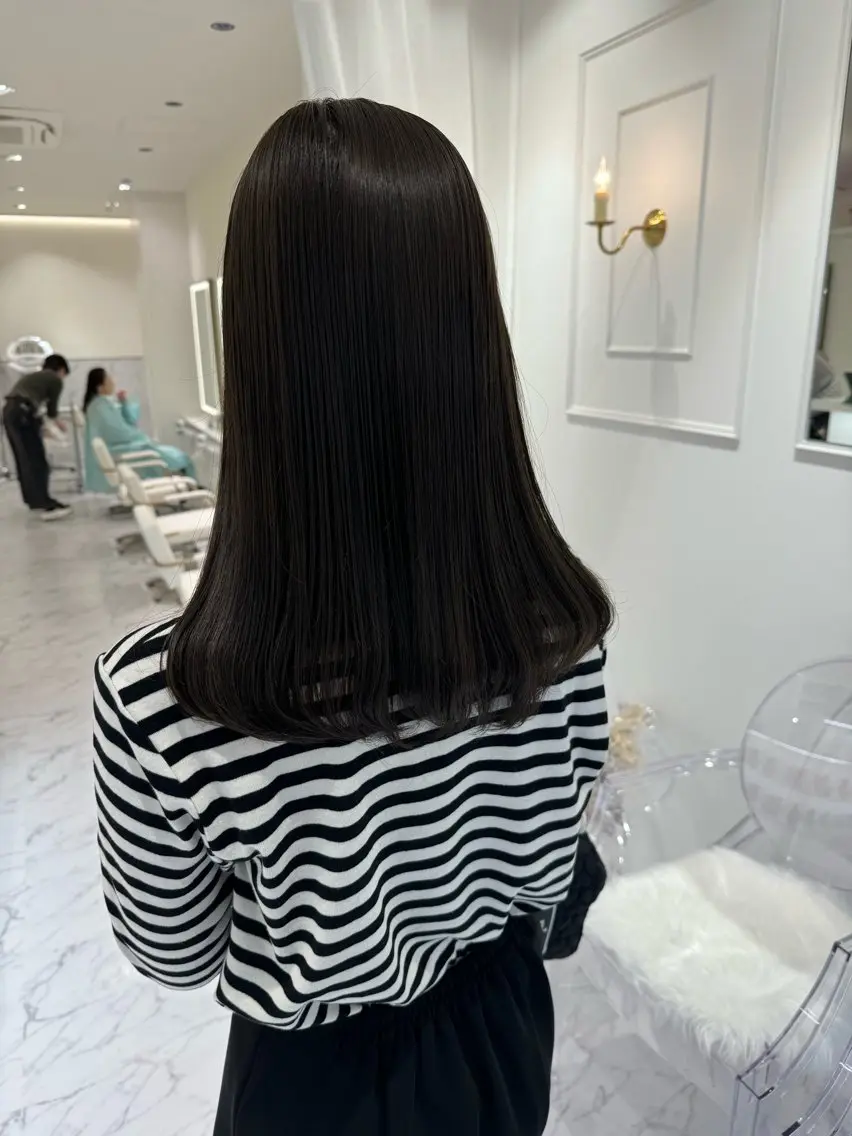 セミロング カラー ヘアカラー トリートメント ParveMix🍀 藤原愛未のヘアスタイル