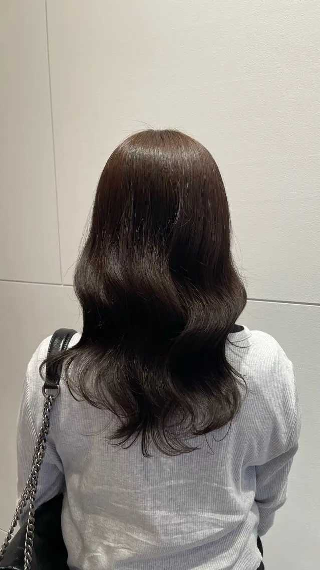 セミロング DIVA DIVO Arbor キズナのヘアスタイル