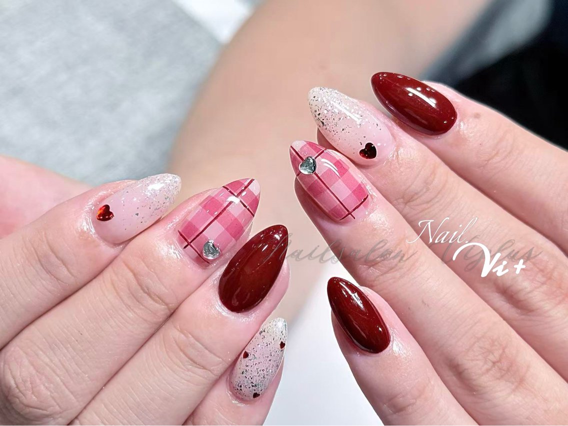 ネイル ハンドネイル ✨Nailsalon Vi+✨のネイルデザイン