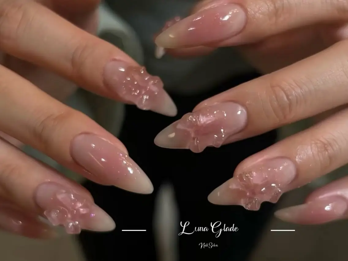 ネイル ハンドネイル Luna Gladeのネイルデザイン