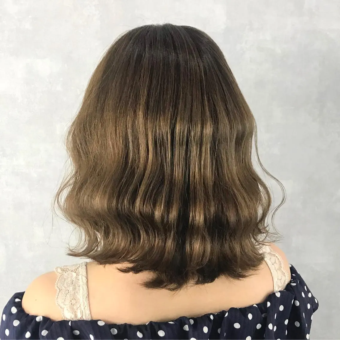ミディアム カラー アディクシーカラー ベージュカラー ブリーチ タンバルモリ ヨシンモリ K-POP好き美容師 🇰🇷Kai.Yのヘアスタイル