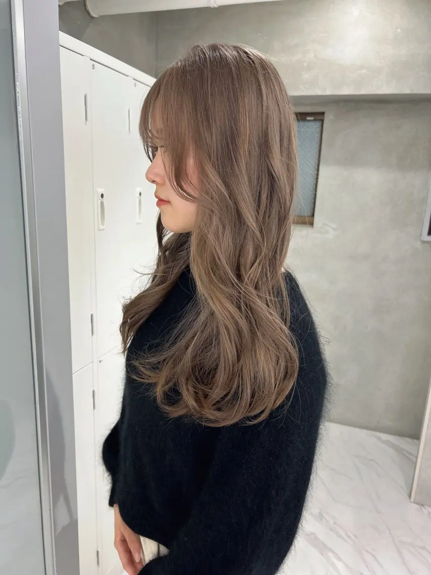 ロング カラー ブリーチ グレージュ トリートメント shizuna/平尾 /カラー/髪質改善のヘアスタイル