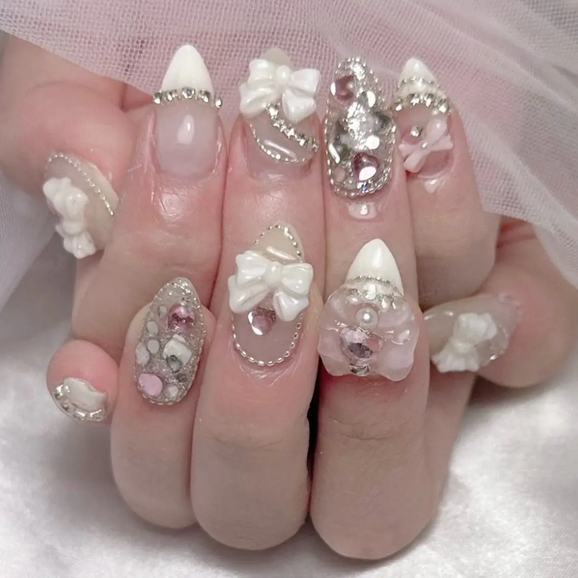 ネイル ハンドネイル chiyono 🎀のネイルデザイン