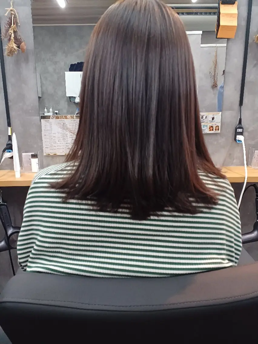 ミディアム トリートメント カット ヘアカラー AN'TIA小作 noiのヘアスタイル