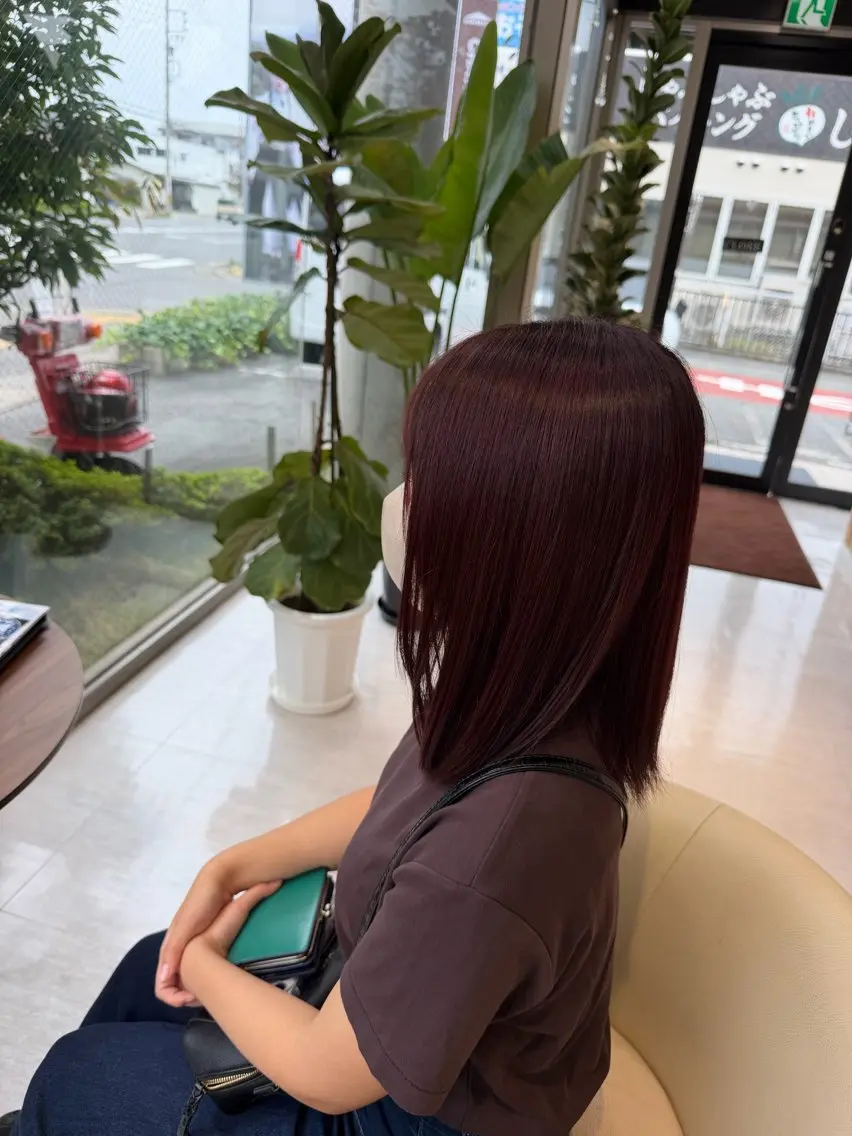 ミディアム カラー カット ヘアカラー ワダ モエナのヘアスタイル