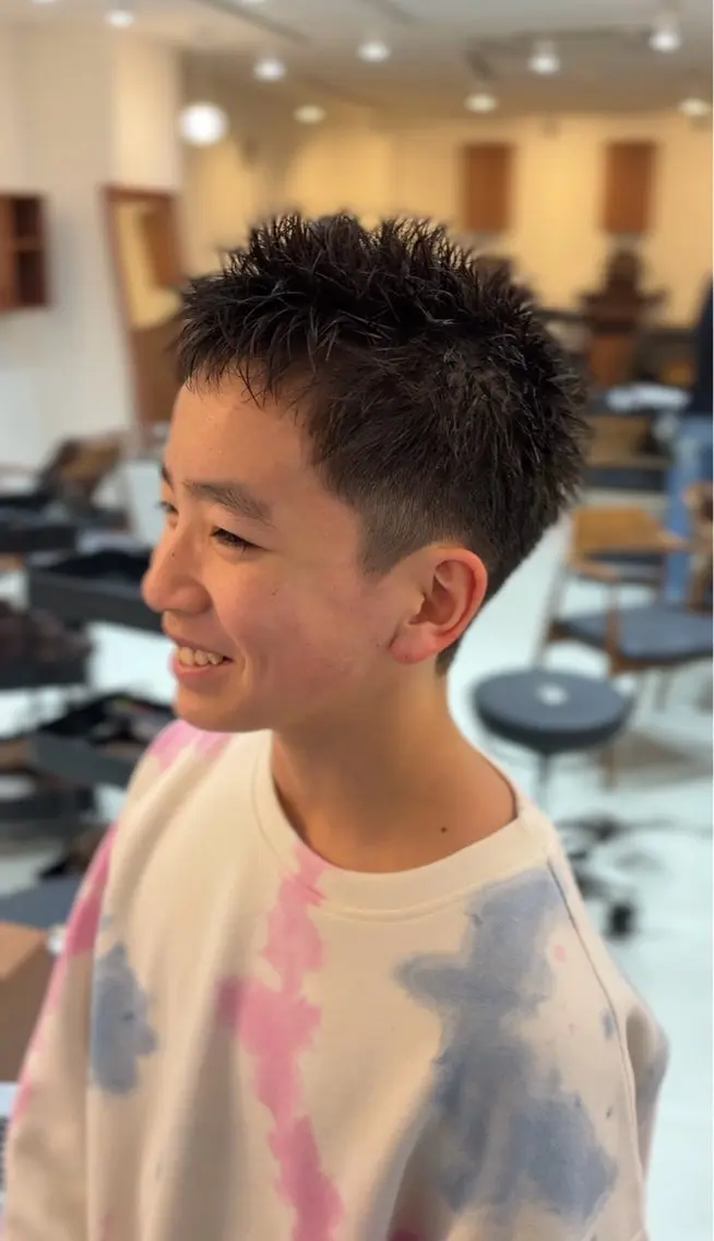 ショート ヘアアレンジ メンズ スパイキーショート ショートヘア 垢抜けメンズカット/ 毛流れパーマ/ユウトのヘアスタイル