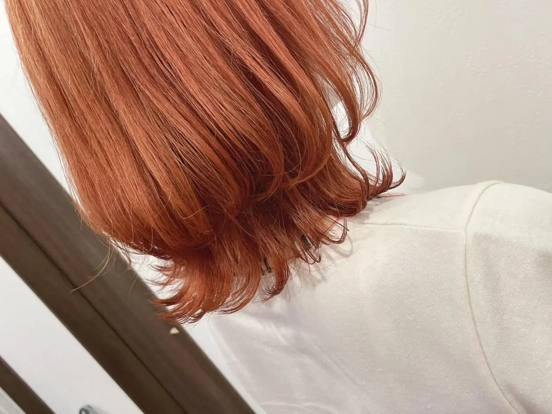 ミディアム カラー オレンジ 松田 みのりのヘアスタイル