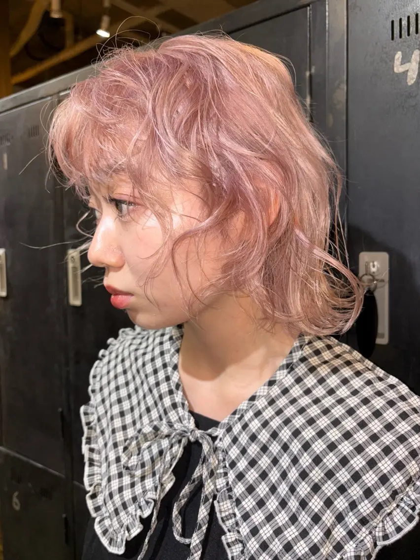ショート ヘアカラー 褒められる ハイトーン⭐️カノンのヘアスタイル