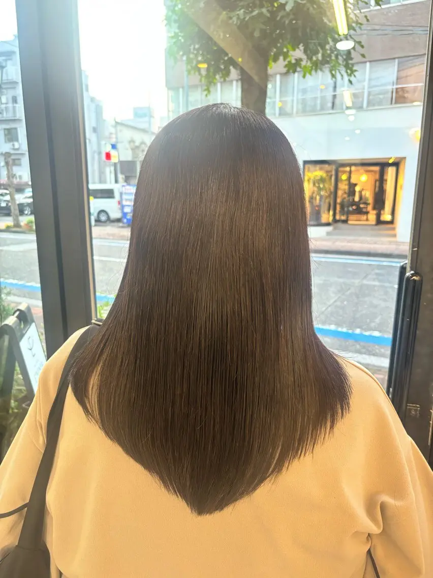 白髪改善ケアカラー＋似合わせカットの写真