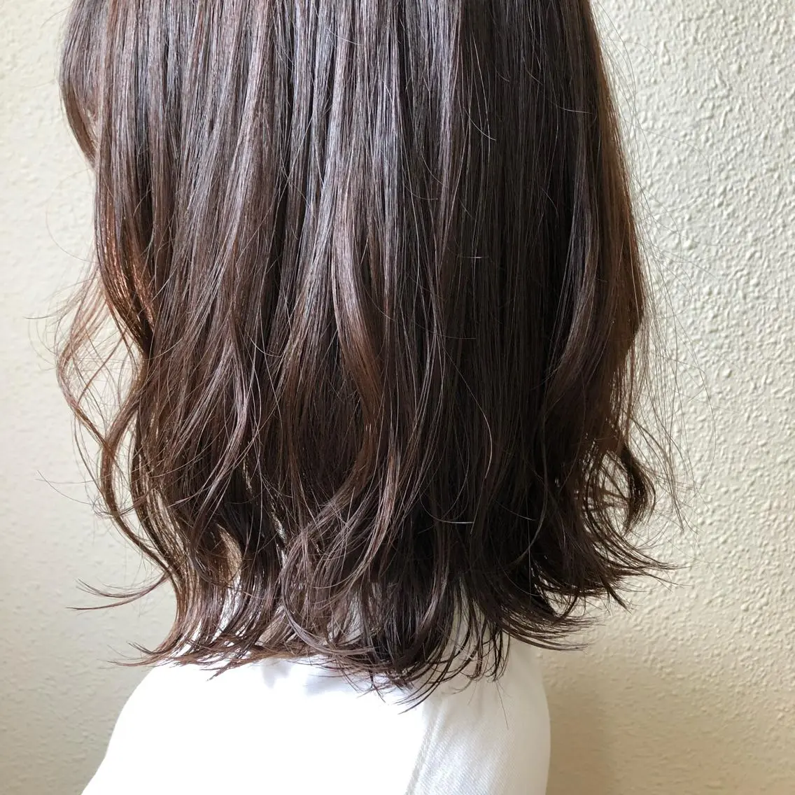 ミディアム カラー 中司 莉菜のヘアスタイル