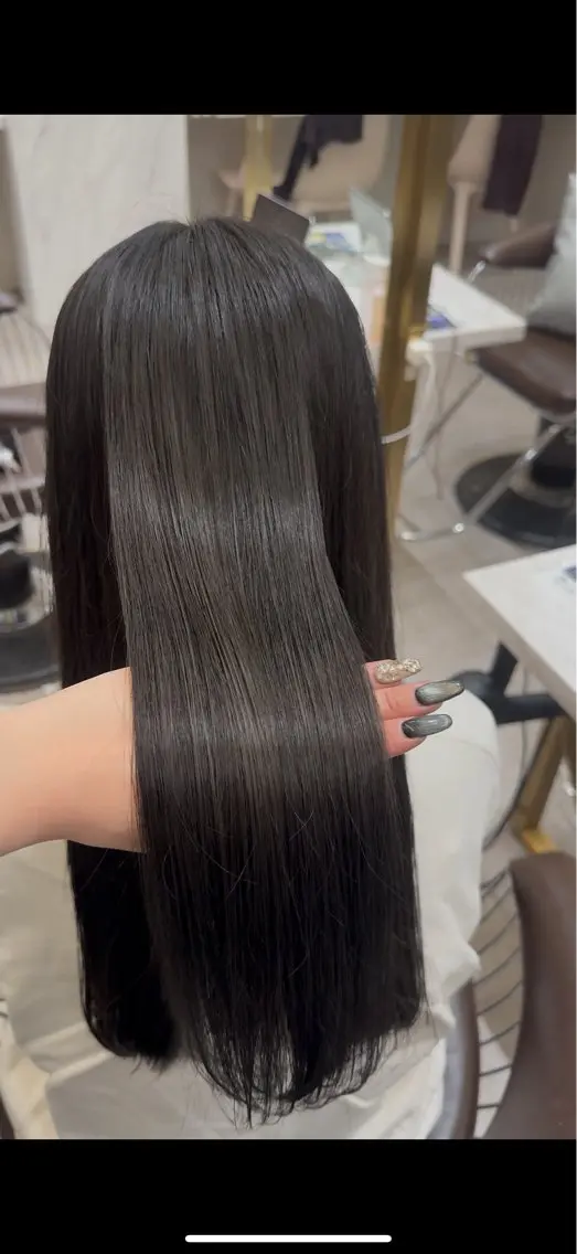 【就活・実習の方にオススメ✨】残留しにくい黒染め➕高保湿トリートメント🫧（※ブリーチ2~3回以上の方※）の写真