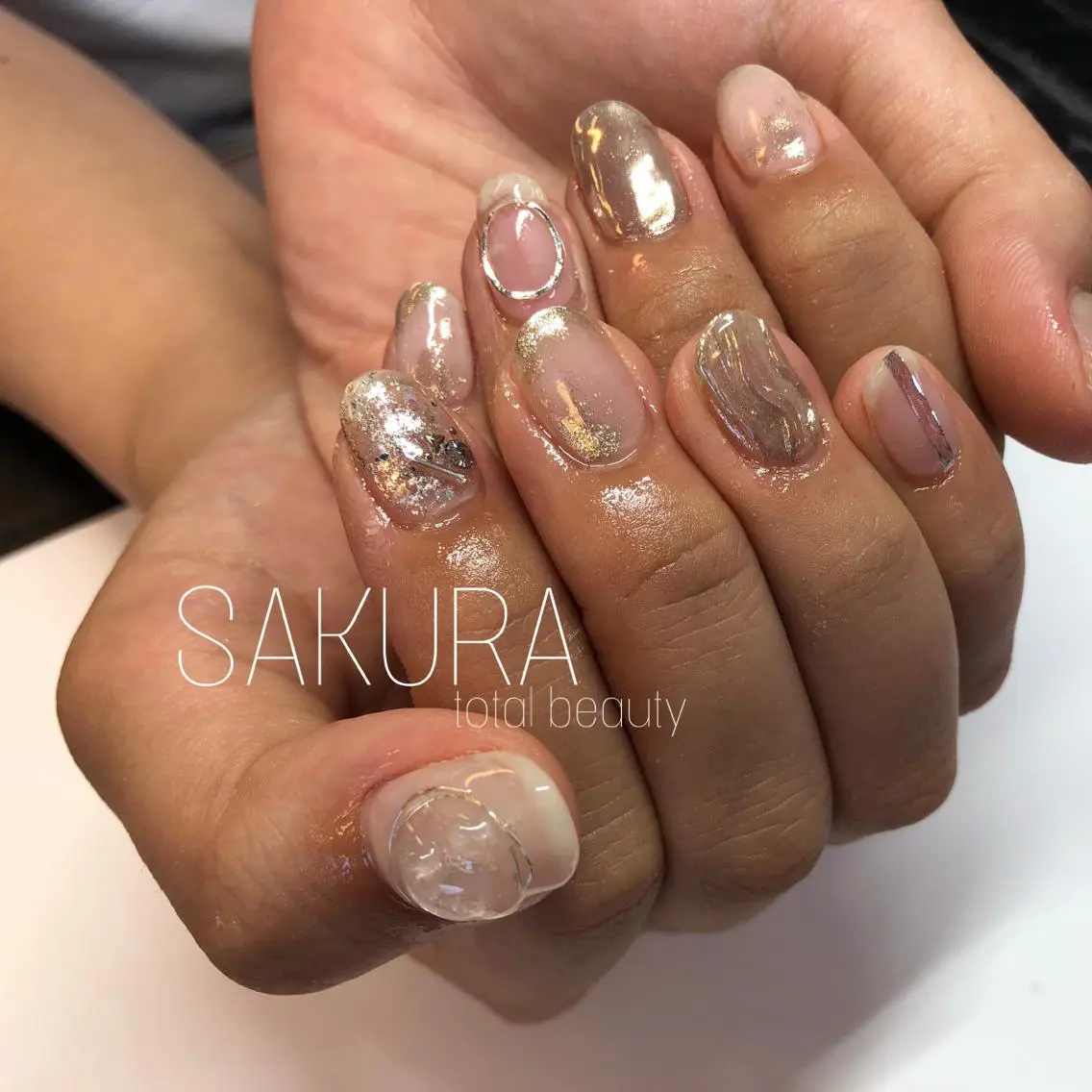 ネイル ハンドネイル フットネイル SAKURA 山野のマツエク・マツパデザイン