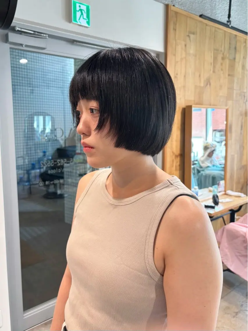 ショート ボブ カット 縮毛矯正 透明感カラー💎 似合わせ/小由葵のヘアスタイル