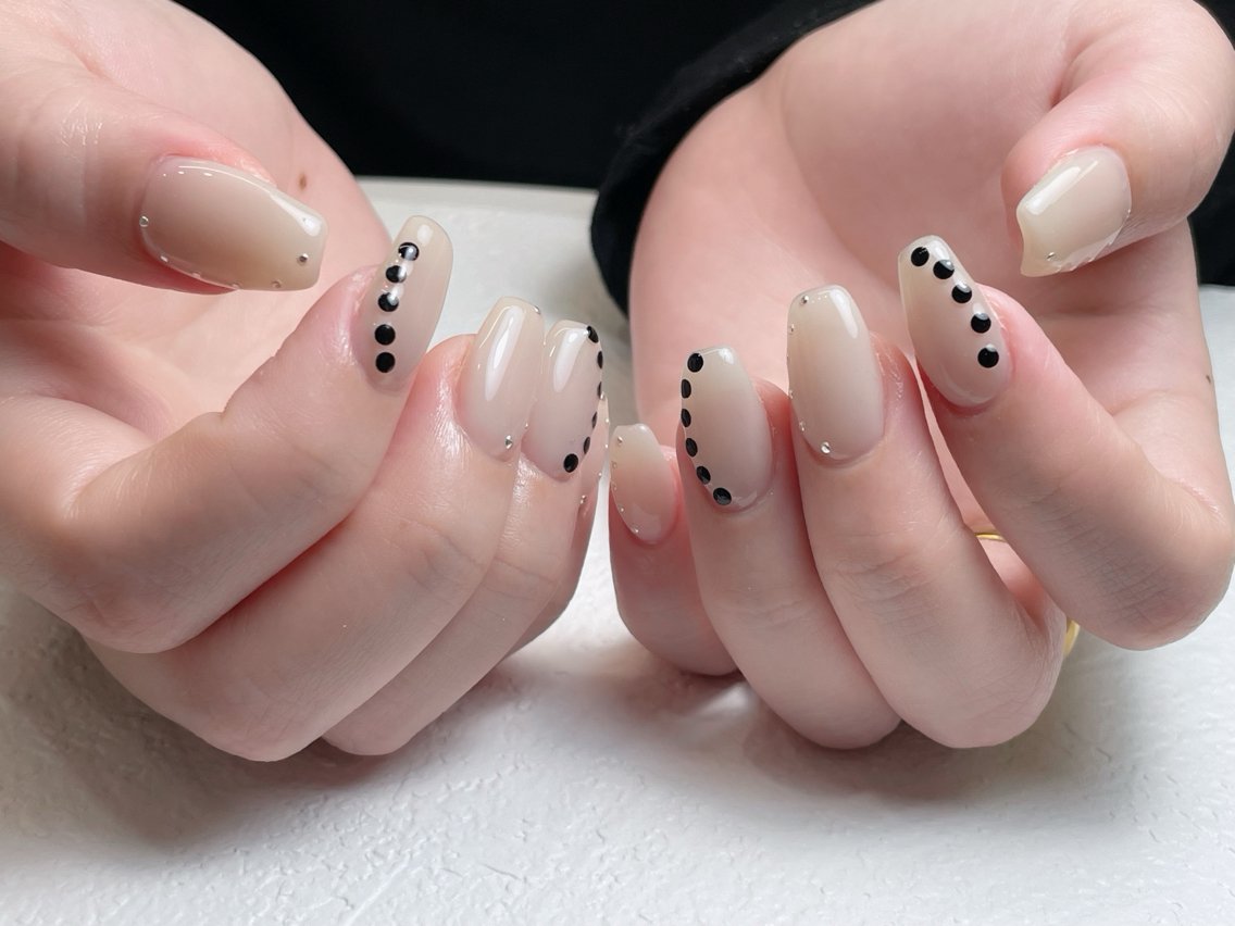 ネイル チークネイル 長さ出し フレンチネイル ジェルネイル 韓国ネイル MEO NAIL 中野①のネイルデザイン