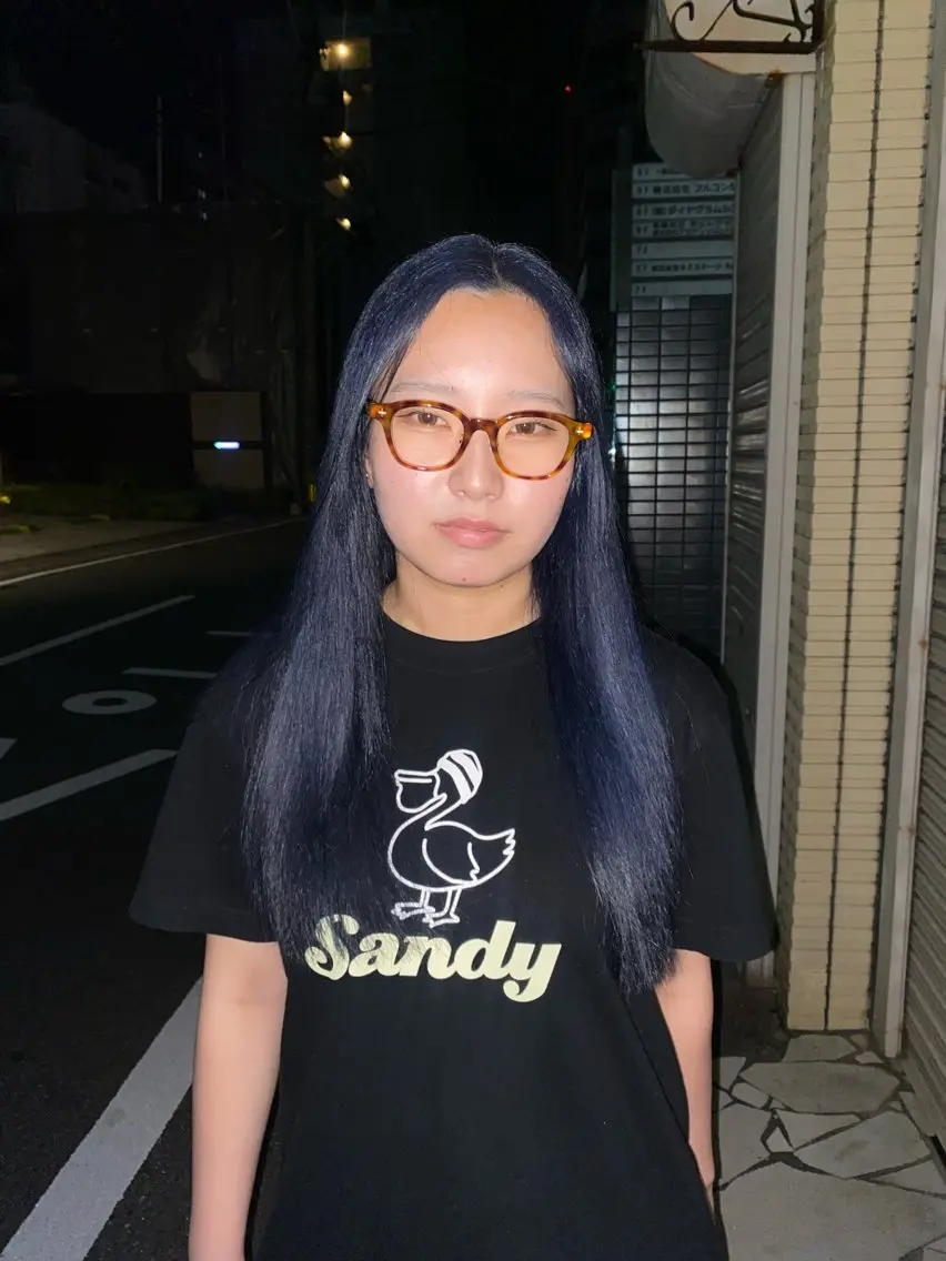 ロング カラー ブリーチ ソノダ リコのヘアスタイル