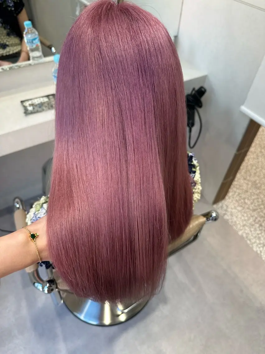 ロング カラー ヘアカラー トリートメント ピンクカラー美容師 新宿美容室🎀のヘアスタイル