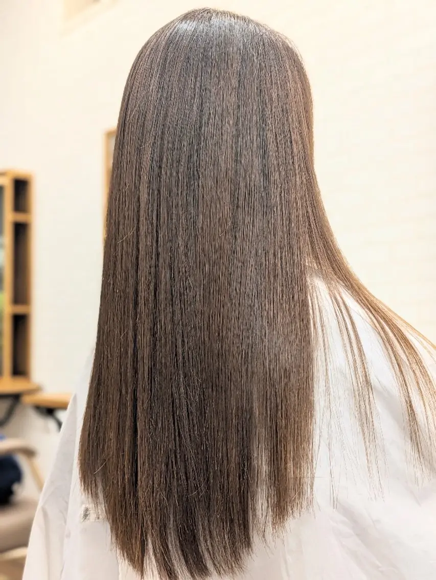 ロング 髪質改善 縮毛矯正 トリートメント 根岸 進のヘアスタイル