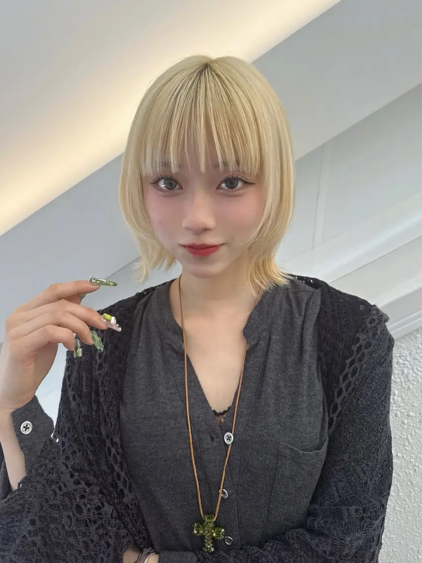ショート カラー ブリーチ ブロンド 透明感カラー ハイトーンカラー 外国人風カラー カット ヘアカラー 💎透明感カラー特化 💎TAISEIのヘアスタイル