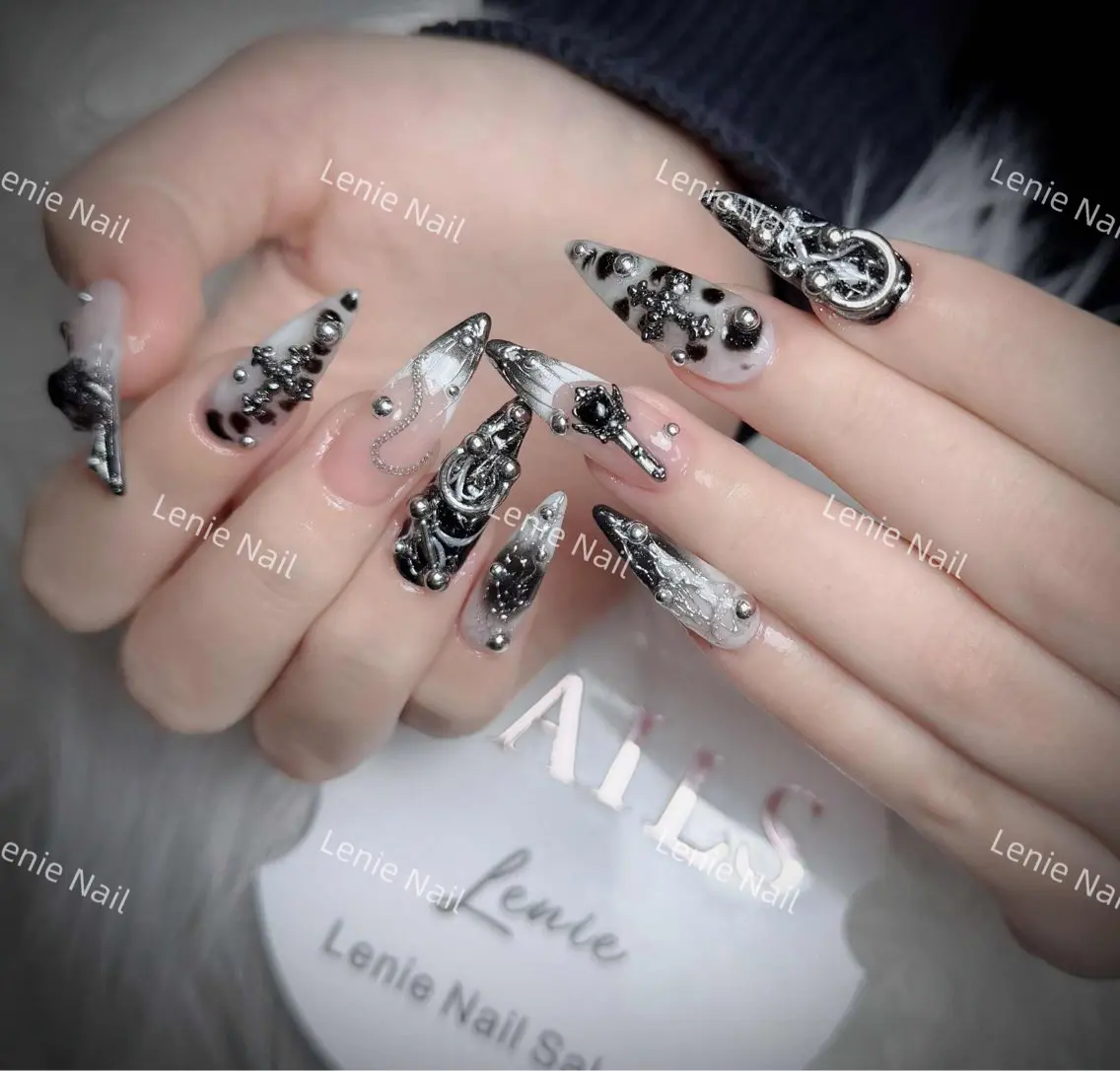 ネイル アートネイル 持ち込み ワンホンネイル ハンドネイル Lenie Nail Salonのネイルデザイン