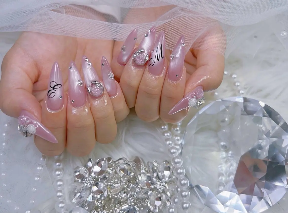 ネイル アートネイル オーロラネイル チークネイル 長さ出し フットネイル Miya _nailのネイルデザイン