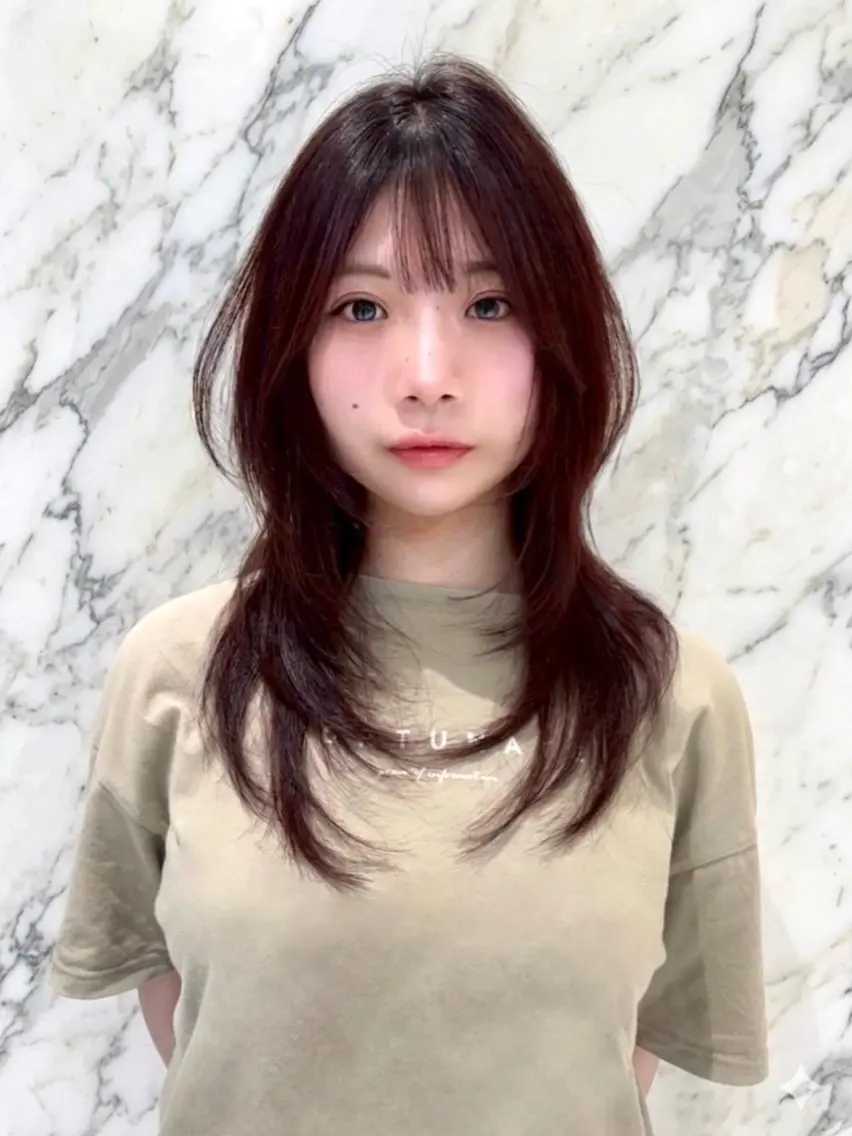 セミロング カラー 🌷【透明感カラー】 ✨Yuiのヘアスタイル